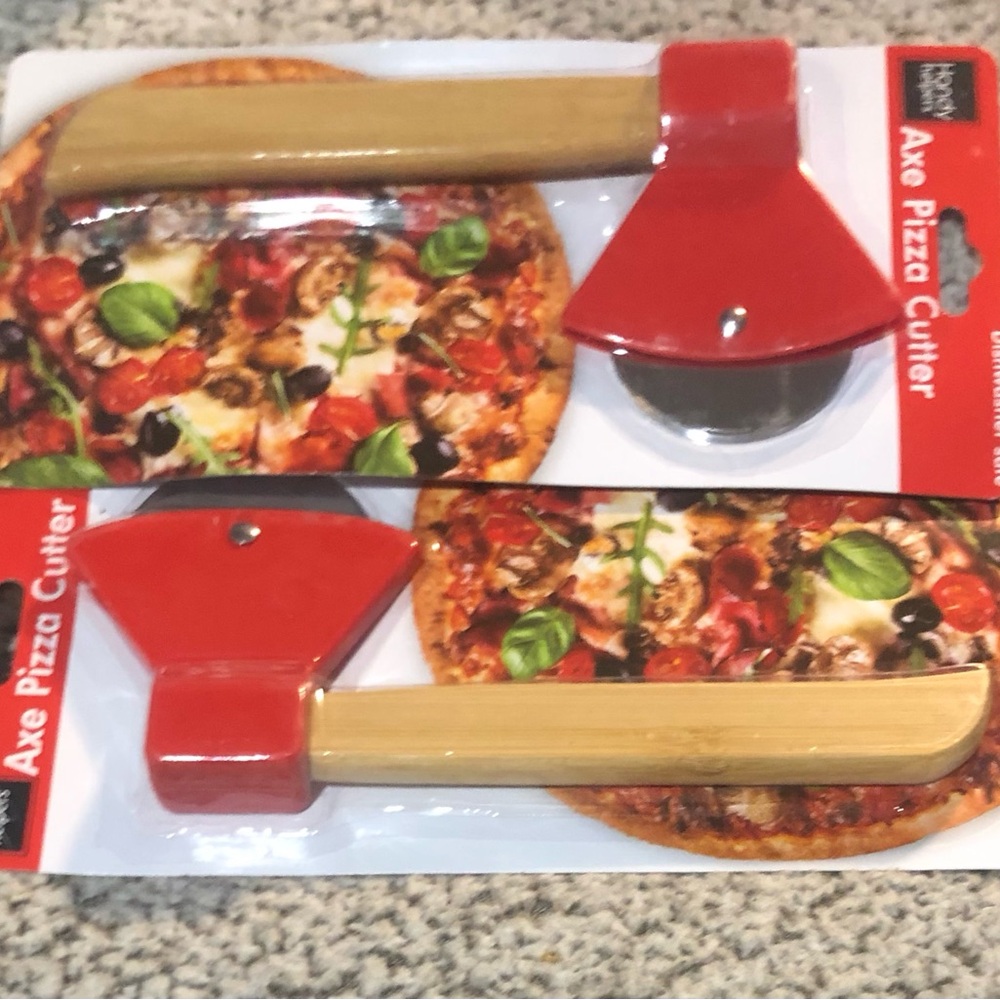 Handy Helpers Axe Pizza Cutters Handy Helpers Dishwasher Safe (Set of 2)